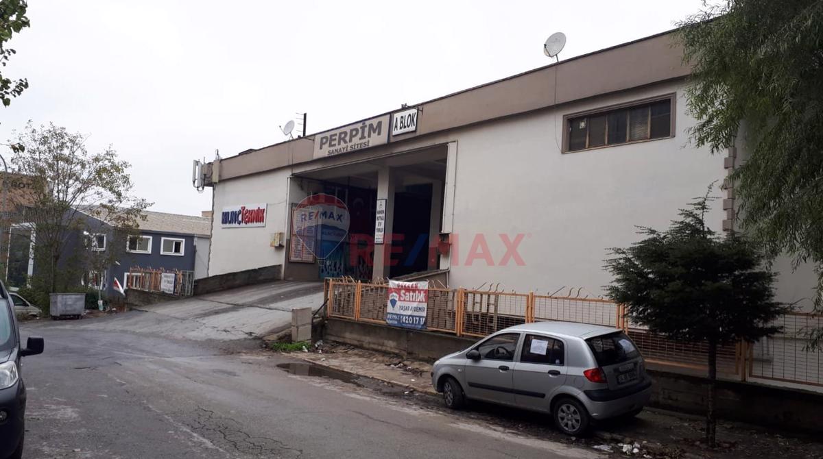 PERPİM SANAYİ SİTESİNDE ASMA KATLI 120 M2 DÜKKAN-İMALATHANE