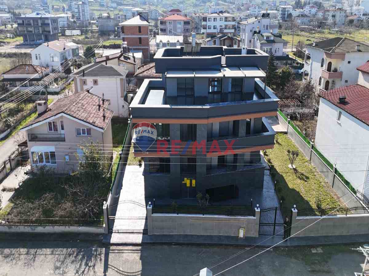 ÇATALÇAM SAHİLDE SATILIK HARİKA VİLLA