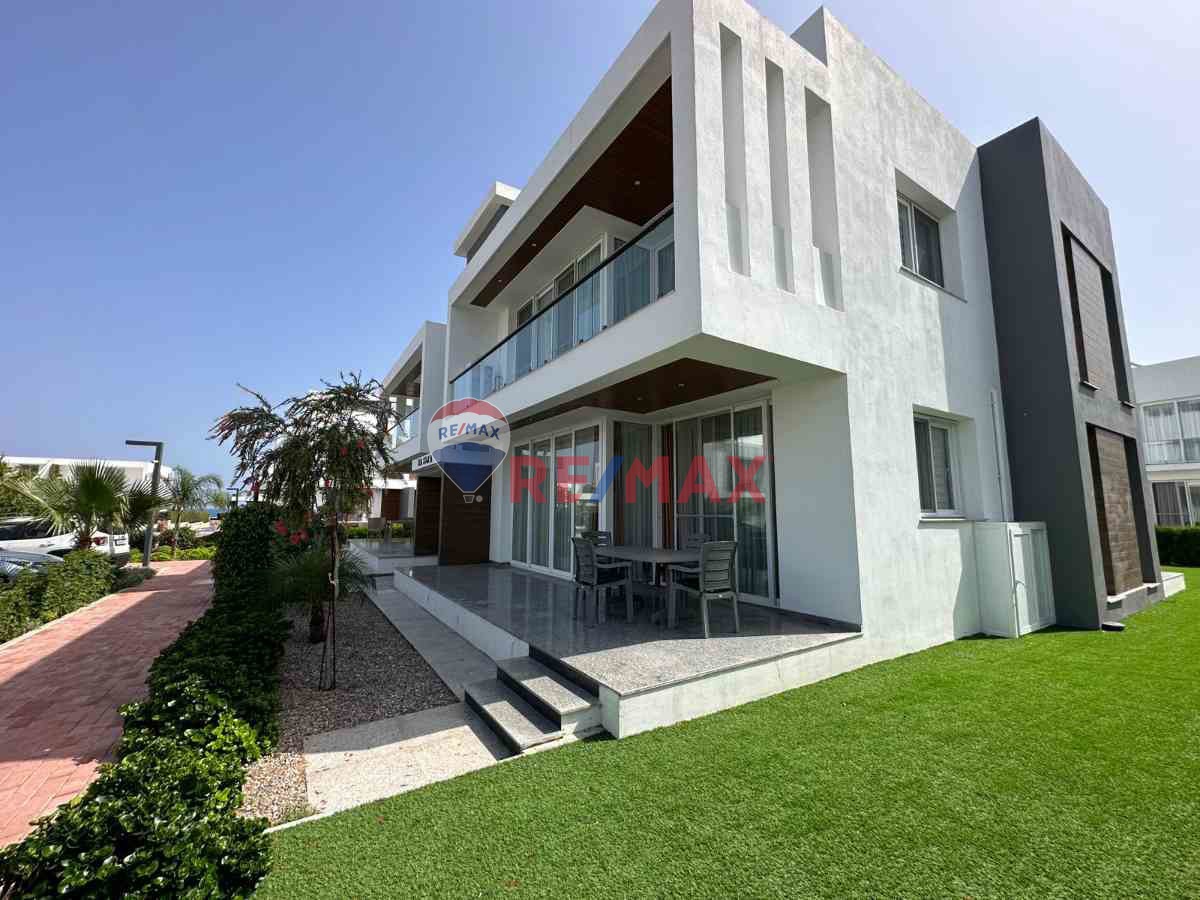 İSKELE FOUR VISION 1 SİTESİNDE DENİZE 40 METRE MESAFEDE FULL EŞYALI SATILIK 2+1 LÜKS DAİRE !!!