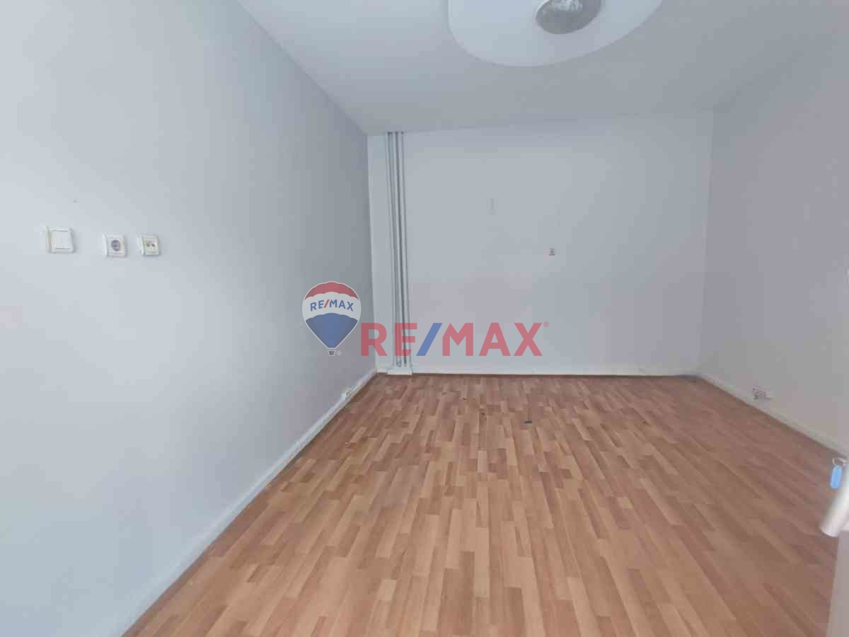 SAHIBEYEDE ESKI ADLIYE YAKINI KIRALIK DÜKKAN