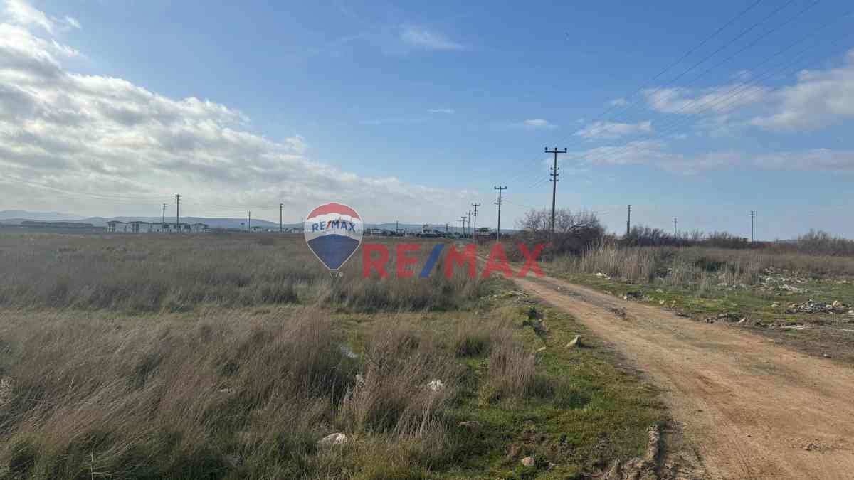 BALIKESİR GÖMEÇ DENİZE YAKIN VİLLA İMARLI FIRSAT SATILIK ARSA