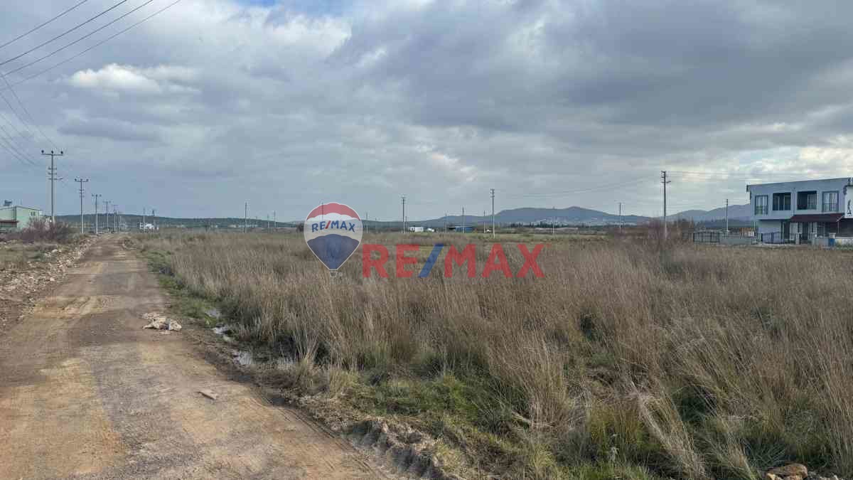 BALIKESİR GÖMEÇ DENİZE YAKIN VİLLA İMARLI FIRSAT SATILIK ARSA