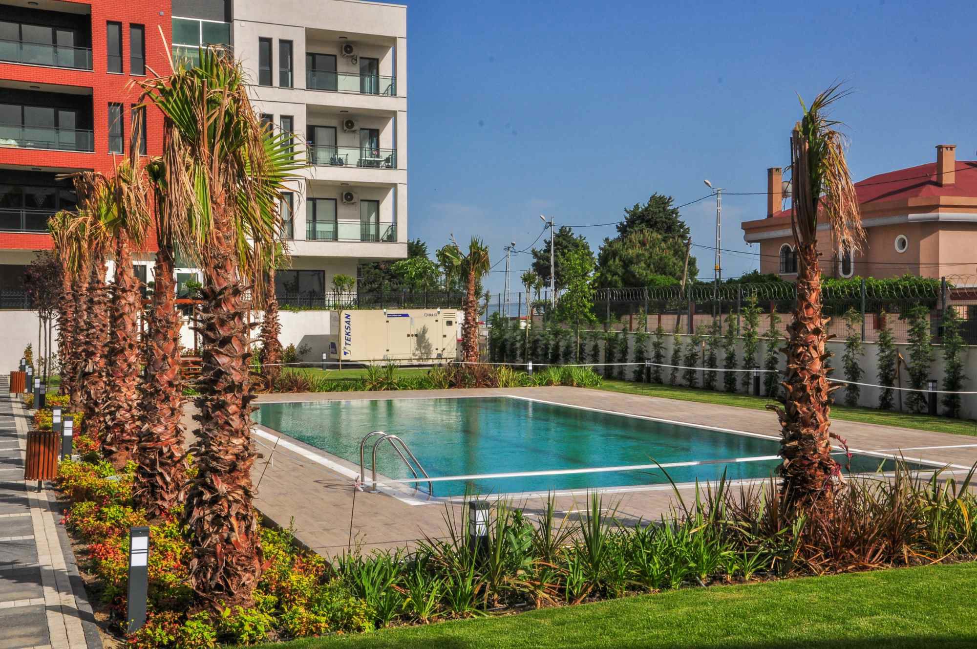 REMAX GELİŞİMDEN ALYA MARİN SİTESİNDE 2+1 KİRALIK DAİRE