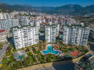 CİKCİLLİ GALAXY 3 SİTESİ’NDE HAVUZ MANZARALI, FULL AKTİVİTELİ 2+1 DAİRE