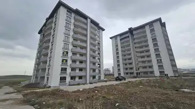 ALCI MAHALLESI FLORYA PARK SİTESİNDE 3+1 KİRALIK DAİRE