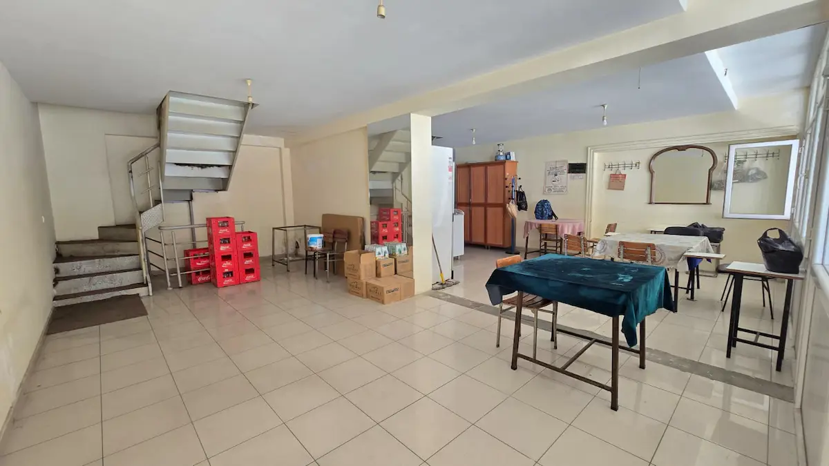 MANAVGAT MERKEZDE SATILIK ASMA KATLI DÜKKAN