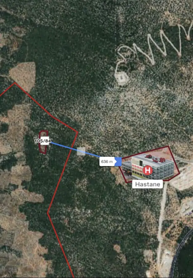 MUĞLA MİLAS SAVRANDA MİLAS HASTANESİNE 600 METRE PANORAMİK DENİZ MANZARALI ZEYTİNLİK
