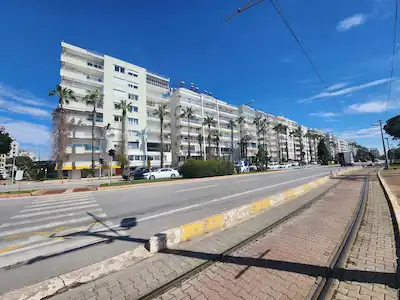 KONYAALTI CAD.DE SATILIK DENİZ GÖREN 3+1 GK 175 M2 DAİRE
