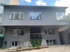 REMAX PRO NİL DEN ŞİŞLİ MECİDİYEKÖY MERKEZ DE OTOPARKLI KİRALIK BİNA