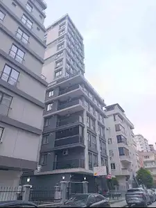 KÜÇÜKÇEKMECE ASUDE NİN GÖL MANZARALI BÜYÜK TERASLI DAİRESİ SATILIK