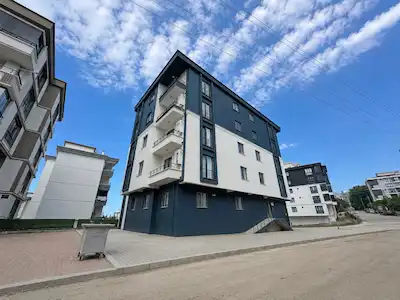 KÖRFEZ'DE KREDI SORUNU OLMAYAN NET 45 M² SATILIK 1+1 DAIRE