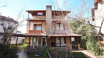 AĞVA'NIN EN GÜZEL NOKTASINDA SİTE İÇİ 3 KATLI VİLLA