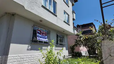 BAHÇELİ KULLANIM AVANTAJLI KİRALIK İŞ YERİ – BAHÇELİEVLER MAHALLESİ