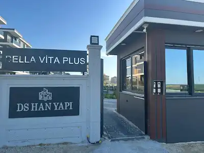 RE/MAX LAVANDA'DAN EMLAKLAR BÖLGESİNDE 1+1 KİRALIK DAİRE
