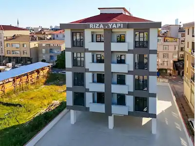 YUKARI DUDULLU MAH YENI ÖN CEPHE BALKONLU AYRI MUTFAKLI 2+1 SATILIK DAİRE