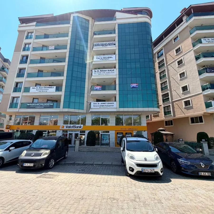 REMAX PİN'DEN EFELER MAHALLESİ İZMİR BULVARI ÜZERİNDE 4+1 MUAYENEHANE / OFİS