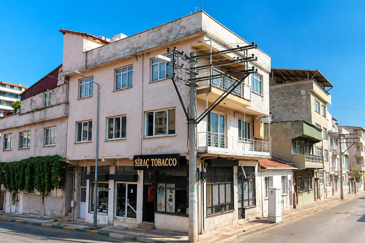 REMAX BEYAZ YILDIRIM SİNANDEDE MAH. SATILIK KOMPLE BİNA