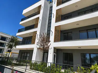 BÜYÜKÇEKMECE’DE LÜKS SİTE İÇİ SATILIK 5+2 DUBLEKS DAİRE