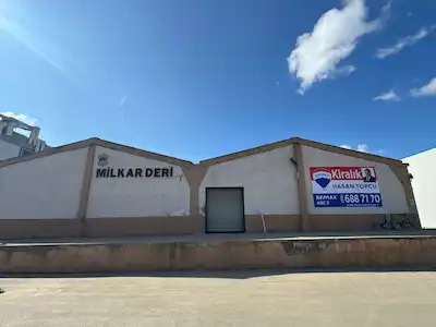 TUZLA DERI SANAYI'NDE, ANA CADDE ÜZERI, 1.570 M² KAPALI ALAN