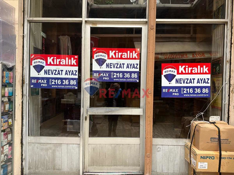 EMİNÖNÜ, SABUNCUHAN'DA KİRALIK DÜKKAN & MAĞAZA