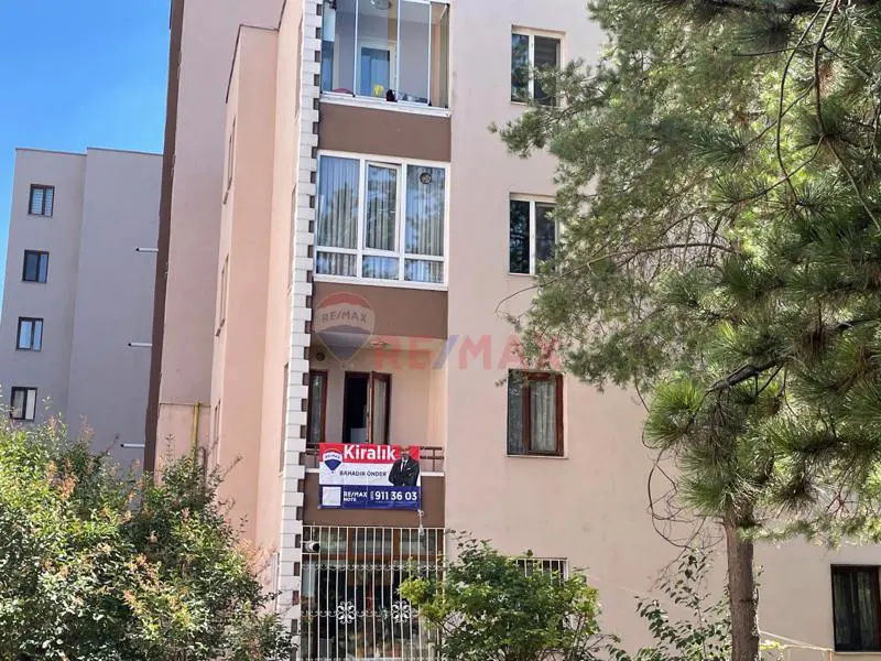 ANKARA ETİMESGUT TUNAHAN MAHALLESİ’NDE KİRALIK EŞYALI 1+1 DAİRE