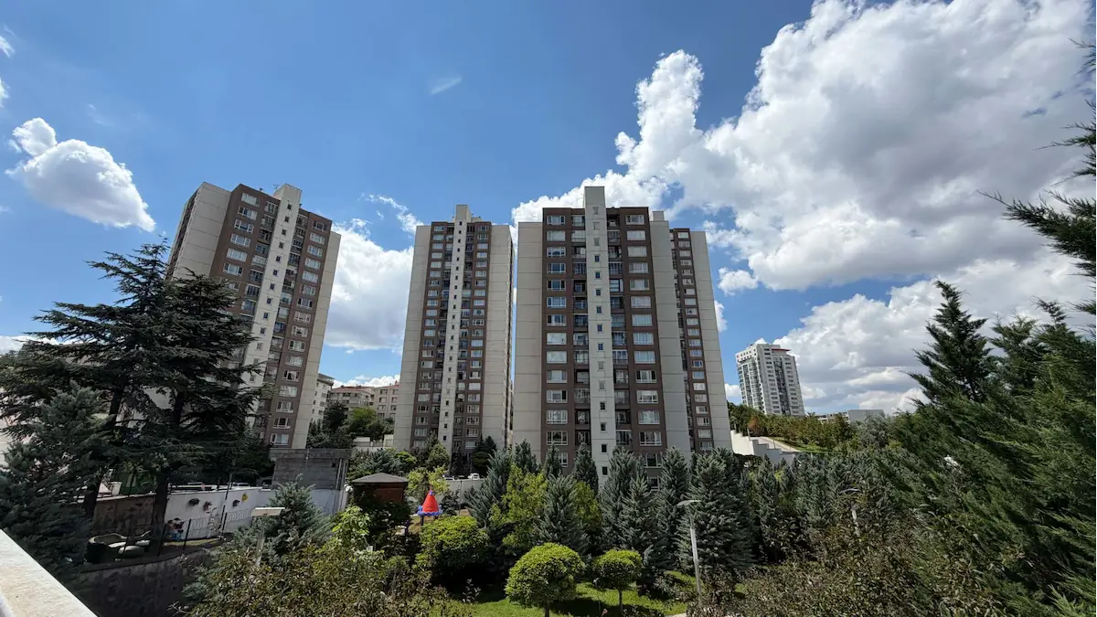 PARK VADİ EVLERİ'NDE SATILIK YAPILI 3+1 DAİRE
