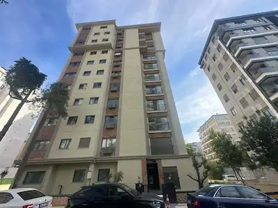 KADIKÖY SAHRAYICEDİT’TE SIFIR 3+1 | 2 BANYO | BALKON | 7. KAT