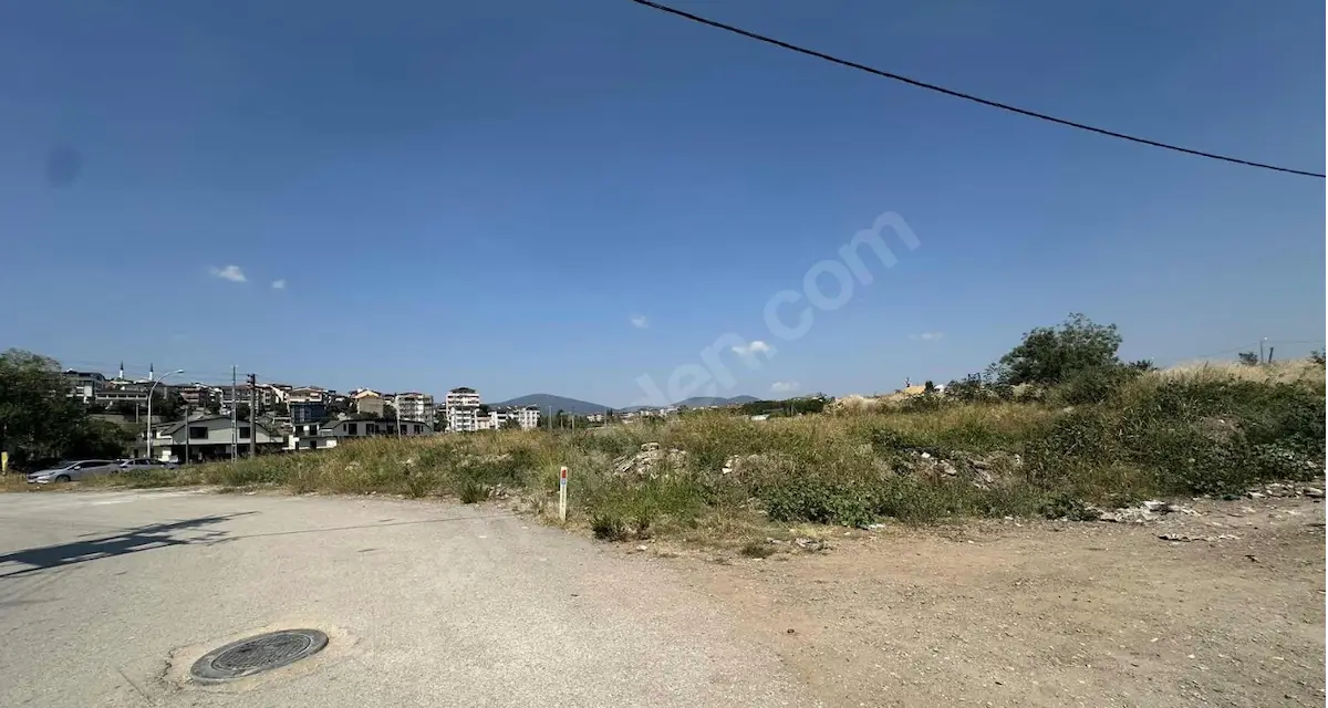 HARİKALAR SAHİLİ’NE YÜRÜME MESAFESİNDE | DENİZ MANZARALI | TURİZM İMARLI 2.807 M² ARSA