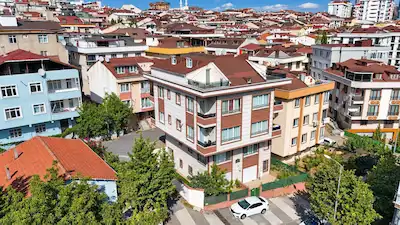 ATAŞEHIR ÖRNEK MAHALLESI ARA KAT SATILIK 2+1 DAIRE
