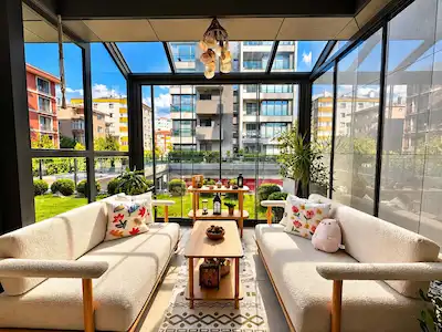 MESA CADDE’DE BAHÇELİ VİLLA TADINDA GENİŞ 3+1 | 110 M² NET