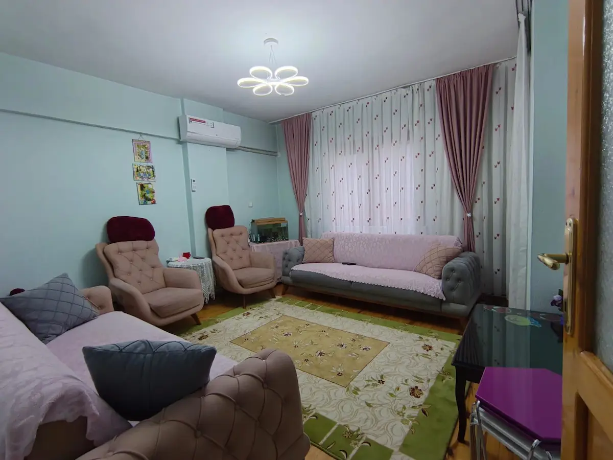 REMAX MODEL DEN TOPRAKLIK MAHALLESİNDE GENİŞ 2+1 SATILIK DAİRE