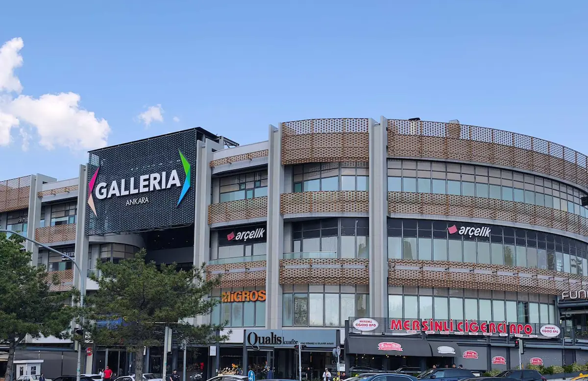 GALLERİA AVM'DE 125 M2 SATILIK DÜKKAN