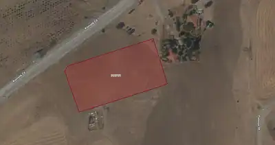 KEÇIÖREN KARŞIYAKA MH. SATILIK 3 DAIRE GETIRILI ARSA HISSESI