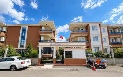 HÜRSOY PARK SİTESİNDE EŞYALI 1+1 KİRALIK DAİRE