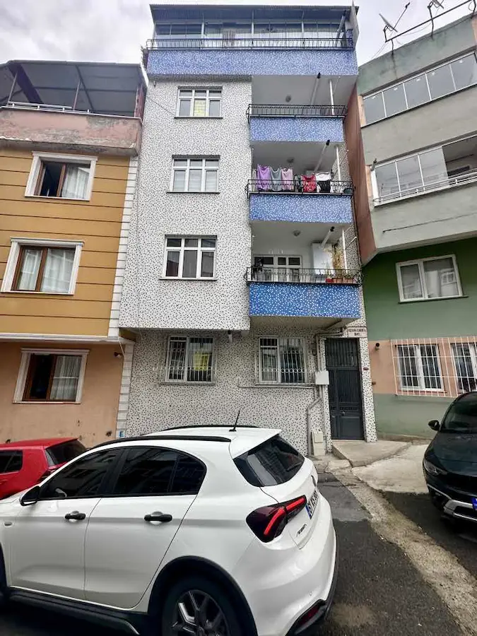 MEYDAN'A YÜRÜME MESAFESİNDE KİRALIK 2+1 DAİRE !!!