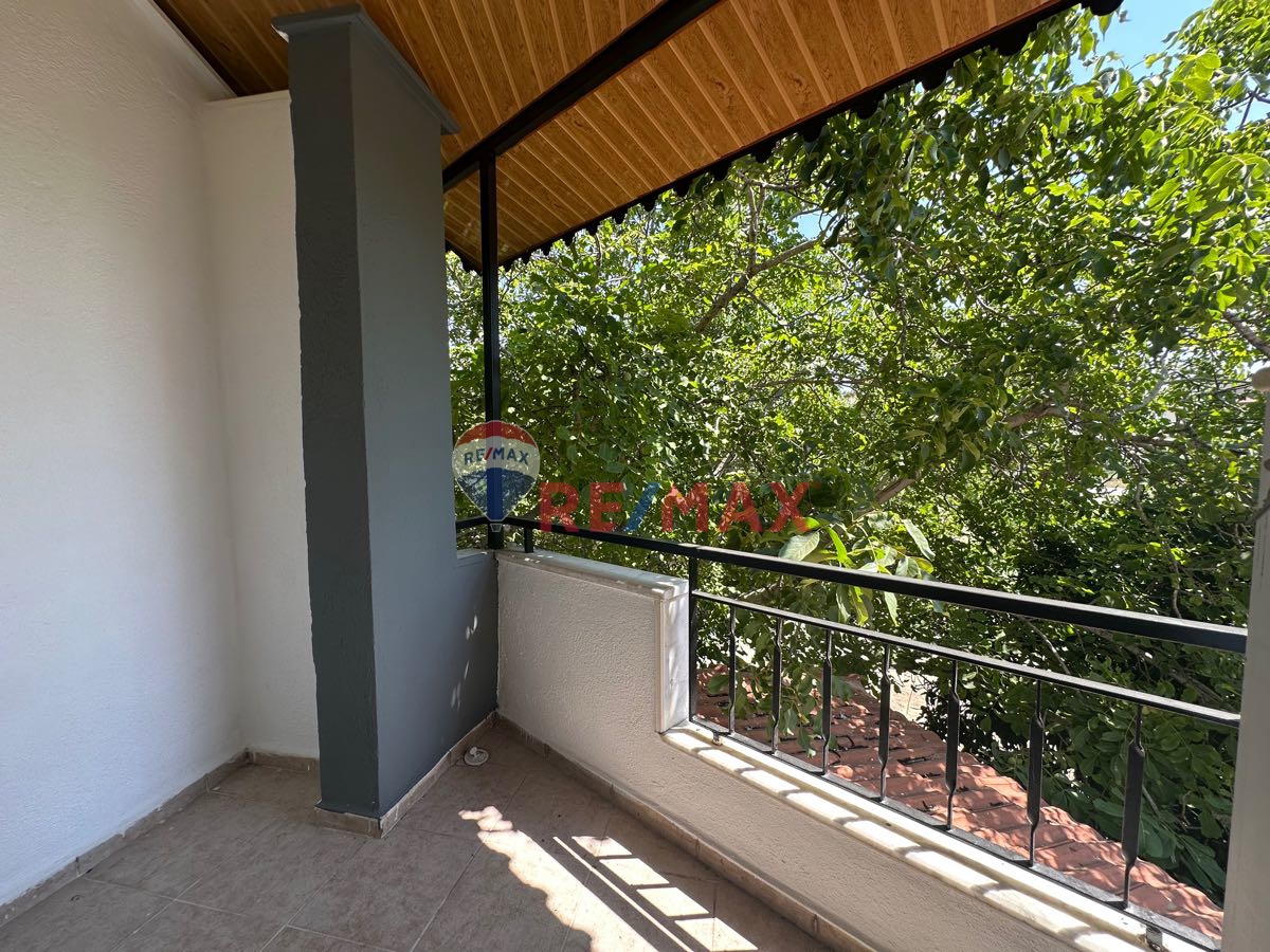 KARACALAR MAHALLESİNDE KİRALIK TRİPLEX YAZLIK & MÜSTAKİL