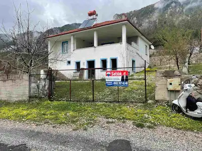FETHİYE'NİN İNCİSİ YAYLAKORU'DA 2 KATLI MÜSTAKİL EV