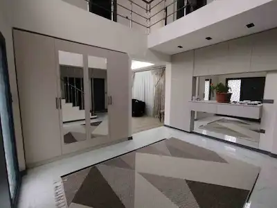 REMAX HANE-2'DEN TİCARİ GAYRİMENKUL TAKASINA AÇIK SATILIK VİLLA