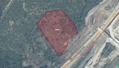 SAKARYA GEYVE ANA YOLA CEPHE SATILIK 16.849 M2 TARLA