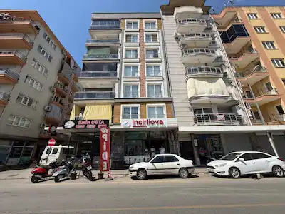 REMAX PİN'DEN İNCİRLİOVA TÜRKAN SAYLAN CD ÜZERİNDE DEPOLU İŞYERİ