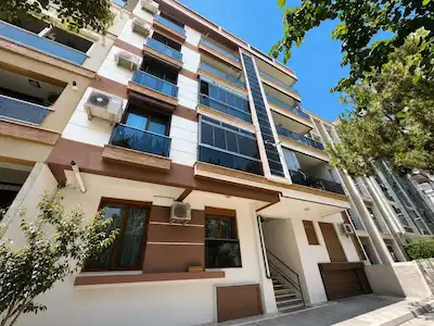 8 KARŞIYAKA ŞEMIKLERDE PARK CEPHELI SATILIK 2+1 DAIRE 