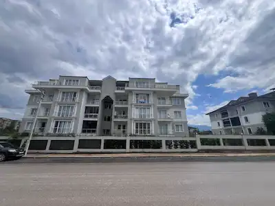 KOCAELI KARTEPE (KARTEPE KONAKLARI 2 ) 2+1 ÇATI DEBLEKS SATILIK 