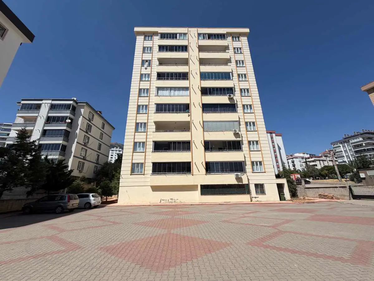RE/MAX EDE'DEN YİRMİİKİGÜN MAHALLESİNDE SATILIK 4+1