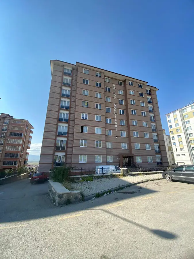 REMAX ARTIS'DEN HILALKENT'TE SATILIK 3+1 DAIRE