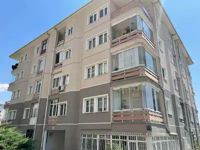 BATIKENT METRO DURAĞINDA YENİ YAPILI SATILIK 3+1 SİTE DAİRESİ