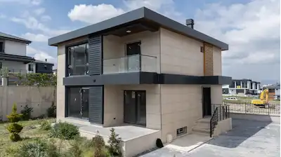 BAĞLICA'DA MODERN MİMARİYE SAHİP 6+2 ÖZEL VİLLA