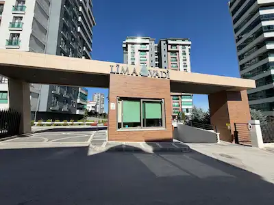 BIRLIK MAHALLESI LIMA VADI SITESI EŞYALI KIRALIK 1+1