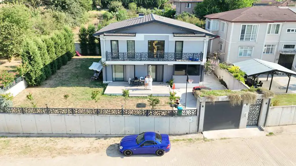 KARTEPE SARIMEŞE MÜSTAKİL KİRALIK VİLLA