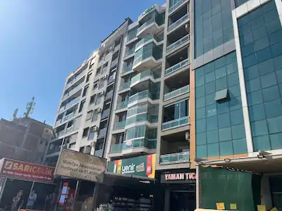 29 DEDEBAŞINDA YENI BINADA SATILIK 2+1,AYDINLIK ,ASANSÖRLÜ