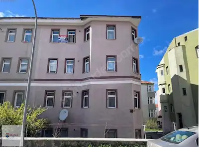REMAX İLKE'DEN ŞÜKRÜPAŞA'DA 3+1 SATILIK DAİRE